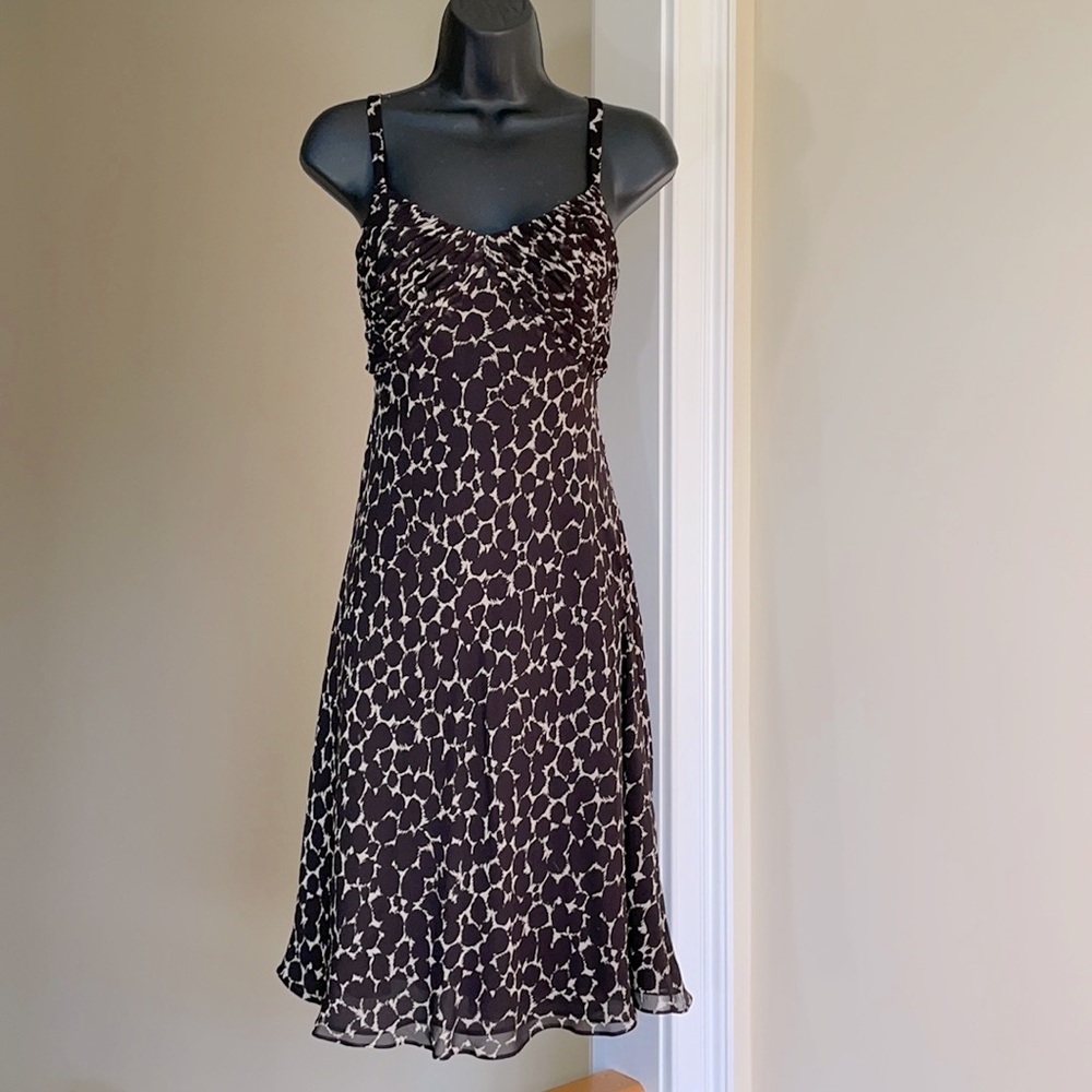 Ann Taylor sz 2 black cream print silk dress